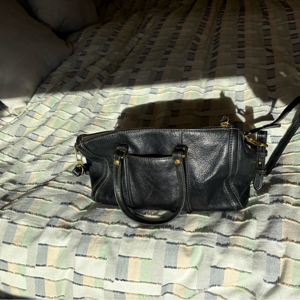 FOSSIL Purse - Picture 4 of 10